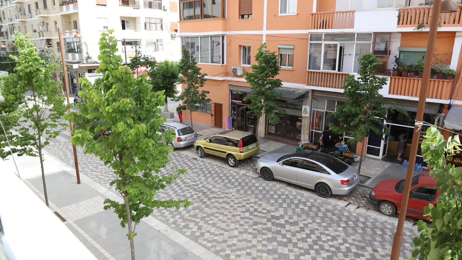 בראט Apartment Eda City Center